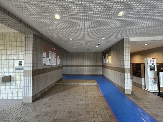 apartment 埼玉県上尾市谷津２丁目２番１号ショーサンプラザ５Ｆ
