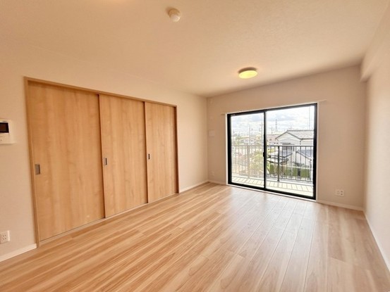 apartment 埼玉県上尾市谷津２丁目２番１号ショーサンプラザ５Ｆ