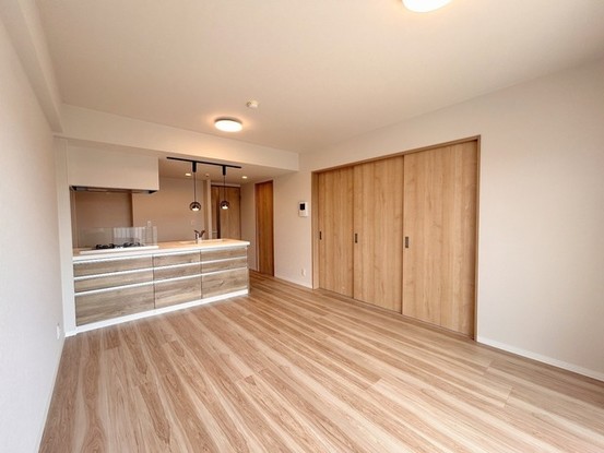 apartment 埼玉県上尾市谷津２丁目２番１号ショーサンプラザ５Ｆ