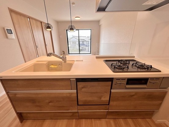 apartment 埼玉県上尾市谷津２丁目２番１号ショーサンプラザ５Ｆ