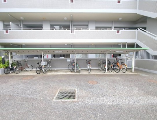 apartment 埼玉県上尾市谷津２丁目２番１号ショーサンプラザ５Ｆ