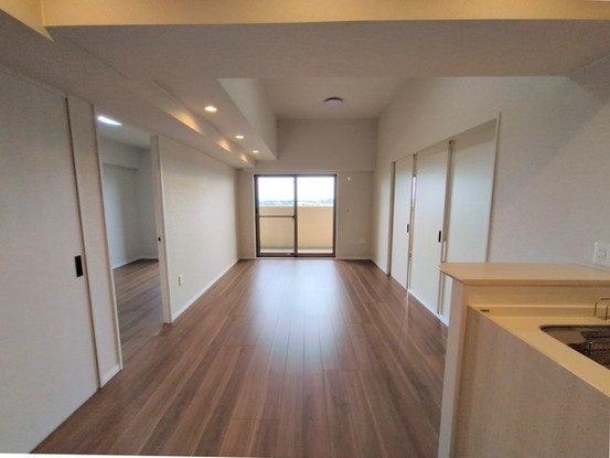 apartment 埼玉県上尾市谷津２丁目２番１号ショーサンプラザ５Ｆ