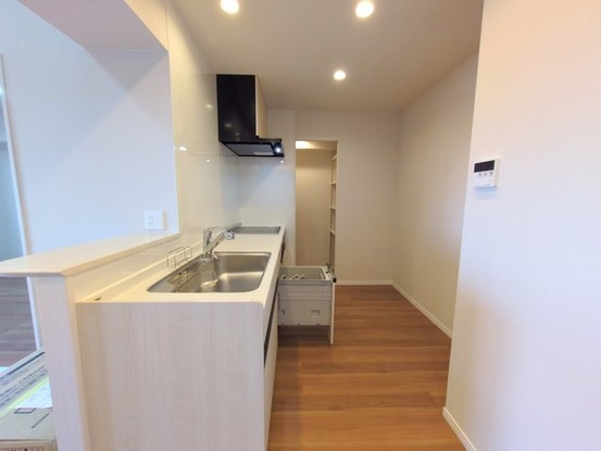 apartment 埼玉県上尾市谷津２丁目２番１号ショーサンプラザ５Ｆ
