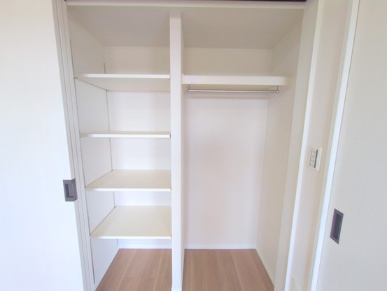 apartment 埼玉県上尾市谷津２丁目２番１号ショーサンプラザ５Ｆ