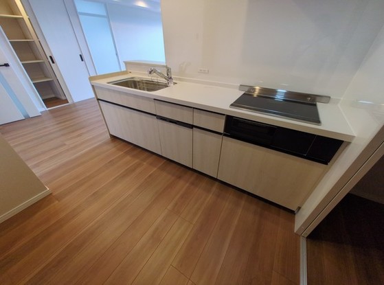 apartment 埼玉県上尾市谷津２丁目２番１号ショーサンプラザ５Ｆ