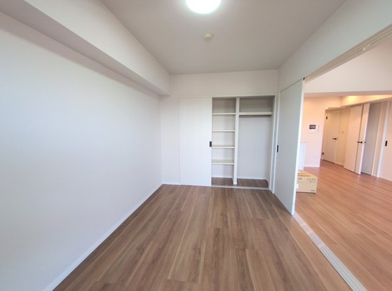 apartment 埼玉県上尾市谷津２丁目２番１号ショーサンプラザ５Ｆ