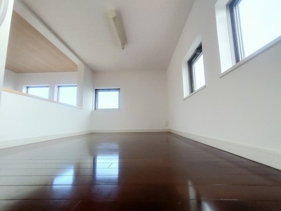 apartment 埼玉県上尾市谷津２丁目２番１号ショーサンプラザ５Ｆ