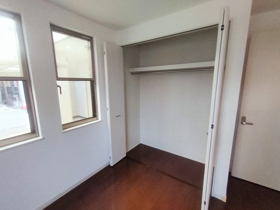 apartment 埼玉県上尾市谷津２丁目２番１号ショーサンプラザ５Ｆ