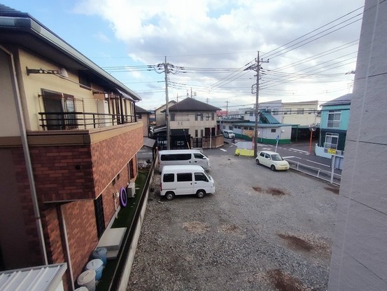 apartment 埼玉県上尾市谷津２丁目２番１号ショーサンプラザ５Ｆ