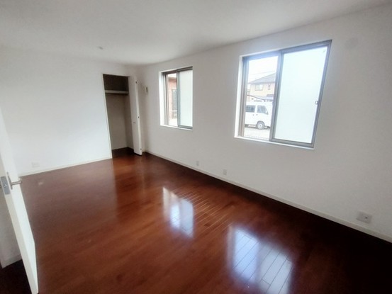 apartment 埼玉県上尾市谷津２丁目２番１号ショーサンプラザ５Ｆ
