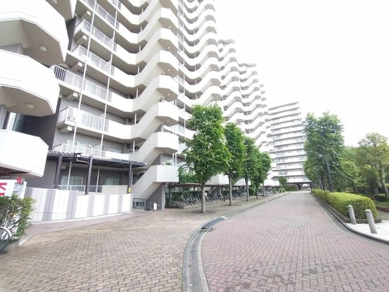 apartment 埼玉県上尾市谷津２丁目２番１号ショーサンプラザ５Ｆ