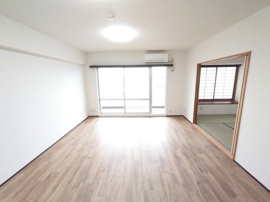apartment 埼玉県上尾市谷津２丁目２番１号ショーサンプラザ５Ｆ