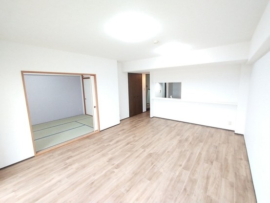 apartment 埼玉県上尾市谷津２丁目２番１号ショーサンプラザ５Ｆ