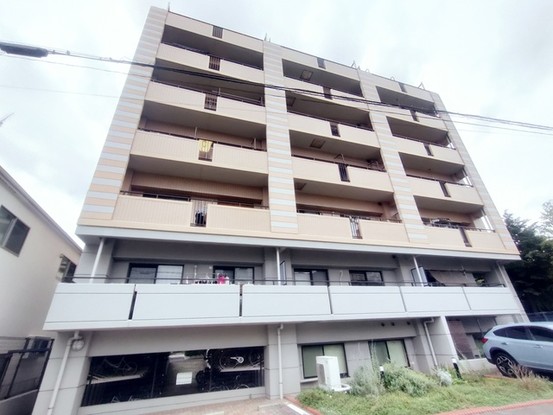 apartment 埼玉県上尾市谷津２丁目２番１号ショーサンプラザ５Ｆ