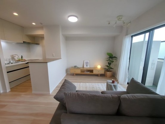 apartment 埼玉県上尾市谷津２丁目２番１号ショーサンプラザ５Ｆ