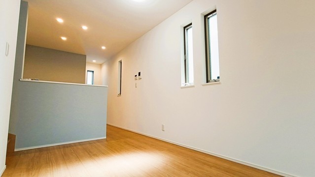 apartment 埼玉県上尾市谷津２丁目２番１号ショーサンプラザ５Ｆ