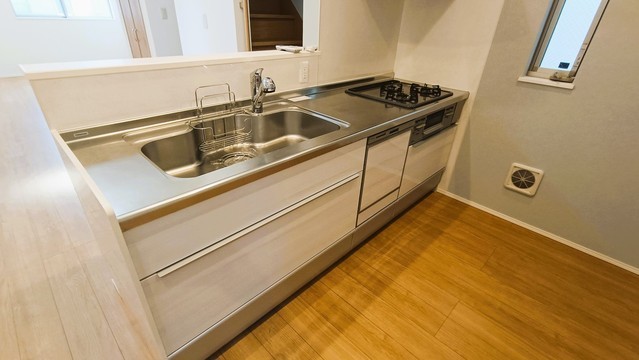 apartment 埼玉県上尾市谷津２丁目２番１号ショーサンプラザ５Ｆ