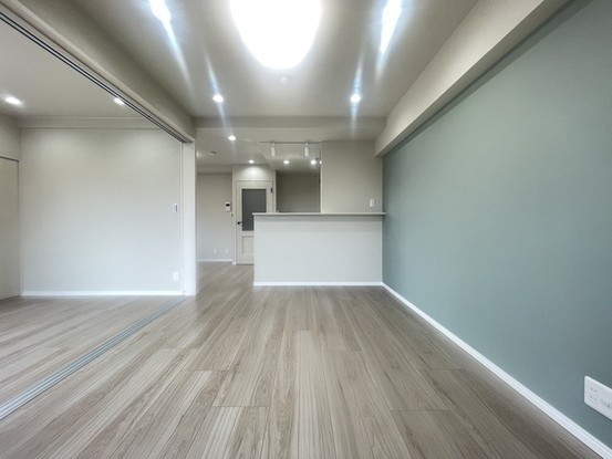 apartment 埼玉県上尾市谷津２丁目２番１号ショーサンプラザ５Ｆ