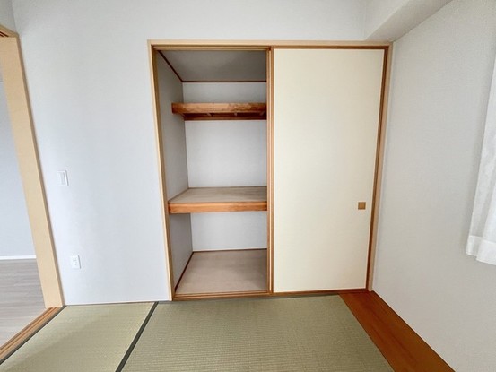 apartment 埼玉県上尾市谷津２丁目２番１号ショーサンプラザ５Ｆ
