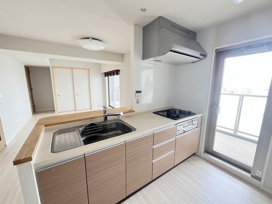 apartment 埼玉県上尾市谷津２丁目２番１号ショーサンプラザ５Ｆ