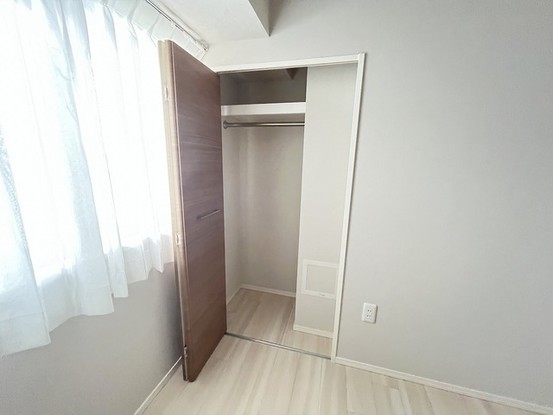 apartment 埼玉県上尾市谷津２丁目２番１号ショーサンプラザ５Ｆ
