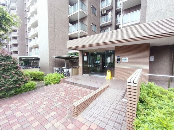 apartment 埼玉県上尾市谷津２丁目２番１号ショーサンプラザ５Ｆ