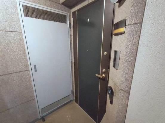 apartment 埼玉県上尾市谷津２丁目２番１号ショーサンプラザ５Ｆ