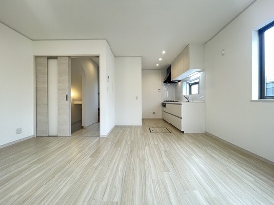 apartment 埼玉県上尾市谷津２丁目２番１号ショーサンプラザ５Ｆ