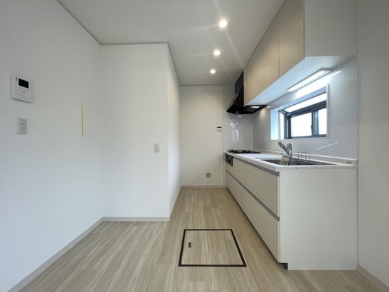 apartment 埼玉県上尾市谷津２丁目２番１号ショーサンプラザ５Ｆ