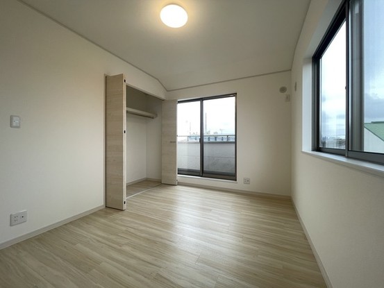 apartment 埼玉県上尾市谷津２丁目２番１号ショーサンプラザ５Ｆ