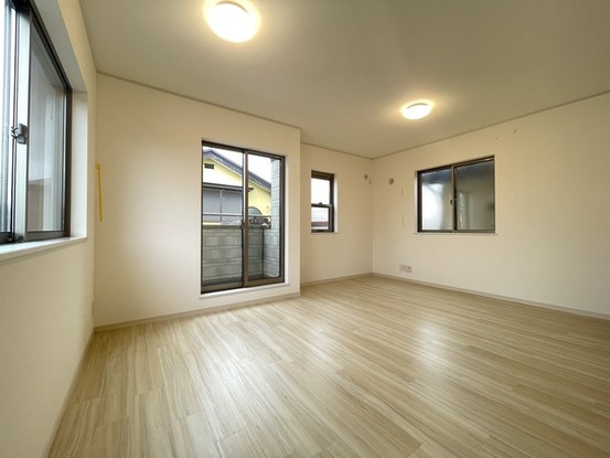 apartment 埼玉県上尾市谷津２丁目２番１号ショーサンプラザ５Ｆ