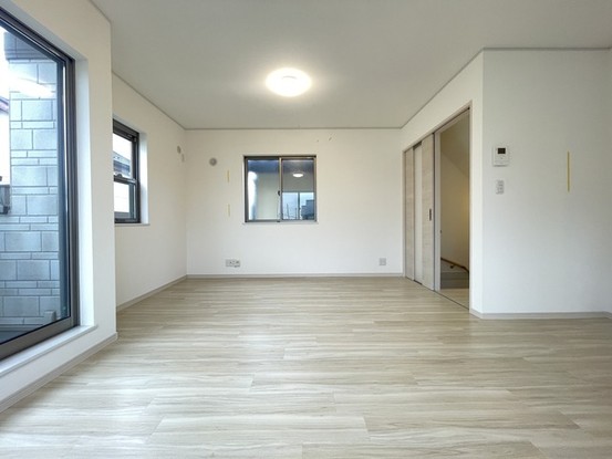 apartment 埼玉県上尾市谷津２丁目２番１号ショーサンプラザ５Ｆ