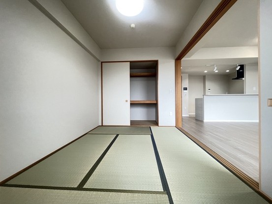 apartment 埼玉県上尾市谷津２丁目２番１号ショーサンプラザ５Ｆ