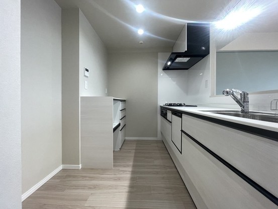 apartment 埼玉県上尾市谷津２丁目２番１号ショーサンプラザ５Ｆ