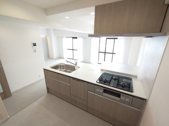apartment 埼玉県上尾市谷津２丁目２番１号ショーサンプラザ５Ｆ