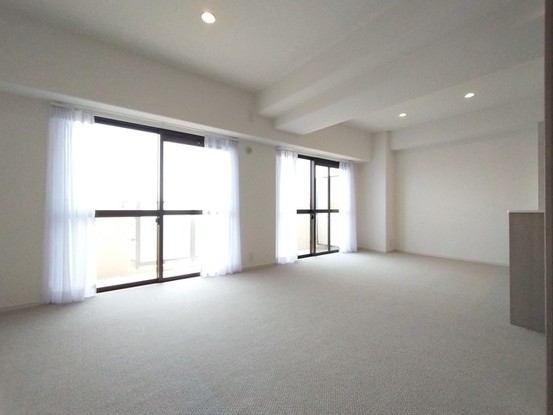 apartment 埼玉県上尾市谷津２丁目２番１号ショーサンプラザ５Ｆ