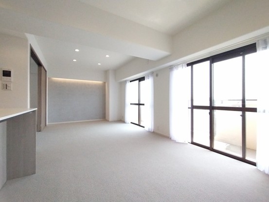 apartment 埼玉県上尾市谷津２丁目２番１号ショーサンプラザ５Ｆ