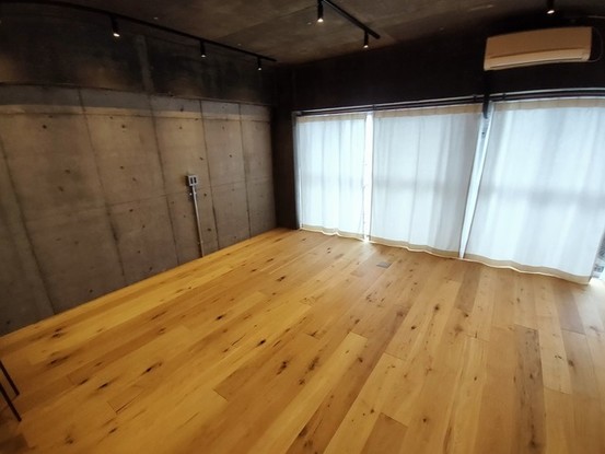 apartment 埼玉県上尾市谷津２丁目２番１号ショーサンプラザ５Ｆ