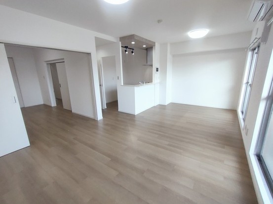 apartment 埼玉県上尾市谷津２丁目２番１号ショーサンプラザ５Ｆ