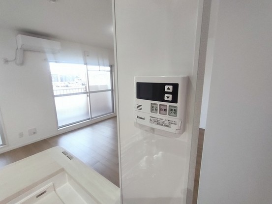 apartment 埼玉県上尾市谷津２丁目２番１号ショーサンプラザ５Ｆ