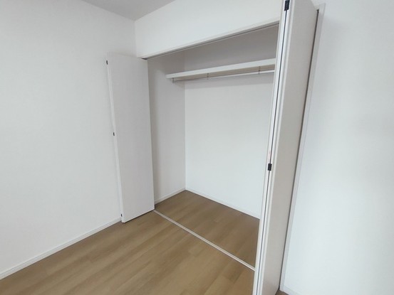 apartment 埼玉県上尾市谷津２丁目２番１号ショーサンプラザ５Ｆ