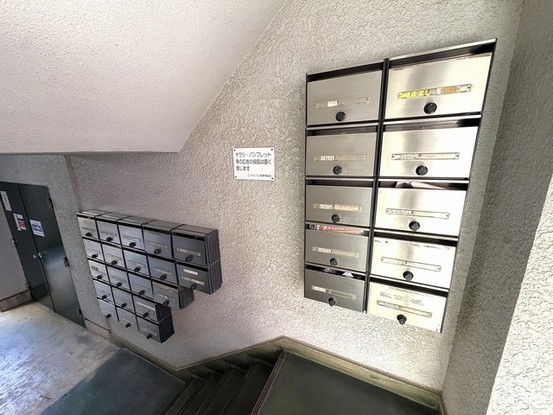 apartment 埼玉県上尾市谷津２丁目２番１号ショーサンプラザ５Ｆ