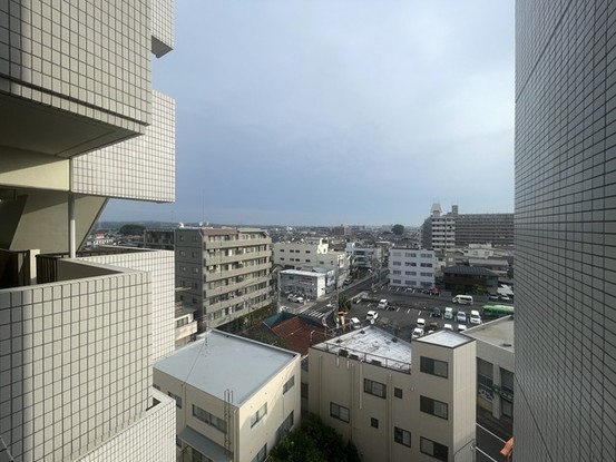 apartment 埼玉県上尾市谷津２丁目２番１号ショーサンプラザ５Ｆ