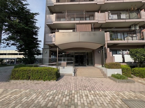 apartment 埼玉県上尾市谷津２丁目２番１号ショーサンプラザ５Ｆ