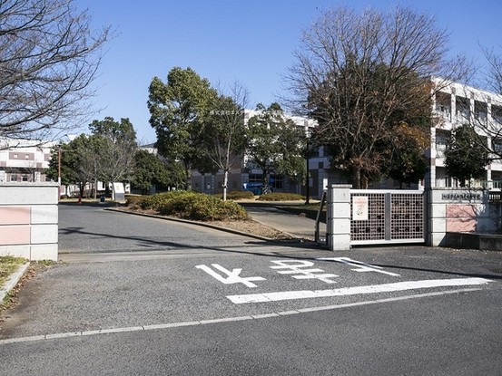 apartment 埼玉県上尾市谷津２丁目２番１号ショーサンプラザ５Ｆ