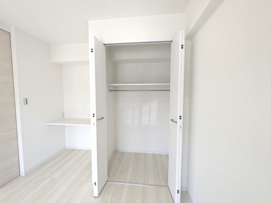 apartment 埼玉県上尾市谷津２丁目２番１号ショーサンプラザ５Ｆ
