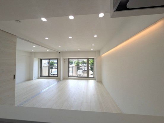 apartment 埼玉県上尾市谷津２丁目２番１号ショーサンプラザ５Ｆ