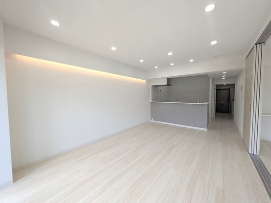 apartment 埼玉県上尾市谷津２丁目２番１号ショーサンプラザ５Ｆ