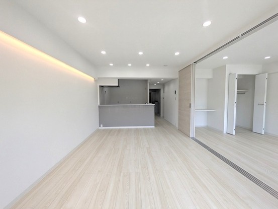apartment 埼玉県上尾市谷津２丁目２番１号ショーサンプラザ５Ｆ
