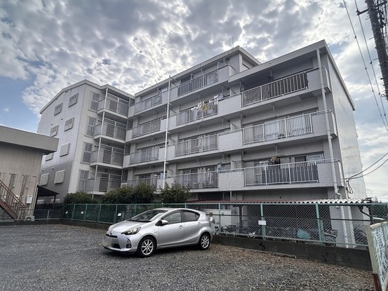 apartment 埼玉県上尾市谷津２丁目２番１号ショーサンプラザ５Ｆ